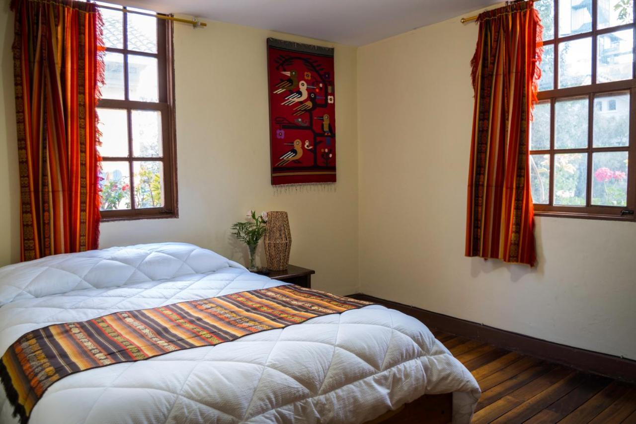 Hostal Alcala Кито Экстерьер фото