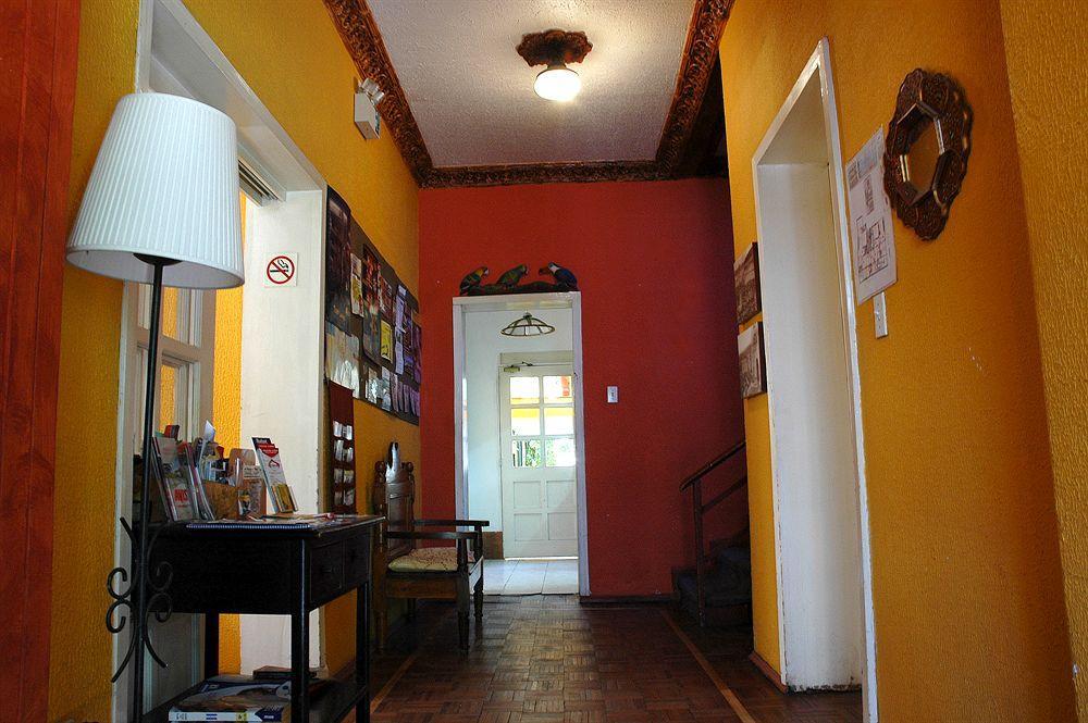 Hostal Alcala Кито Экстерьер фото