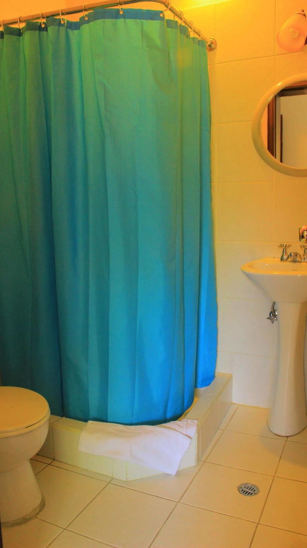 Hostal Alcala Кито Экстерьер фото
